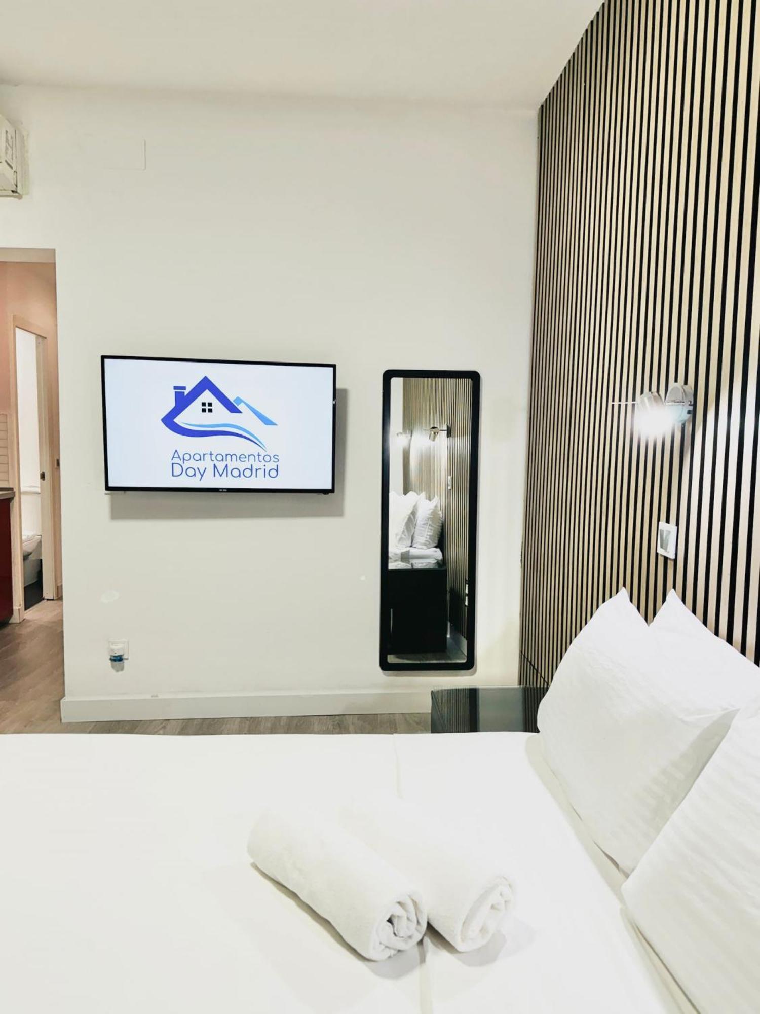 Apartamentos Day Madrid Callao Centro Gran Via Sol Malasana Eksteriør billede