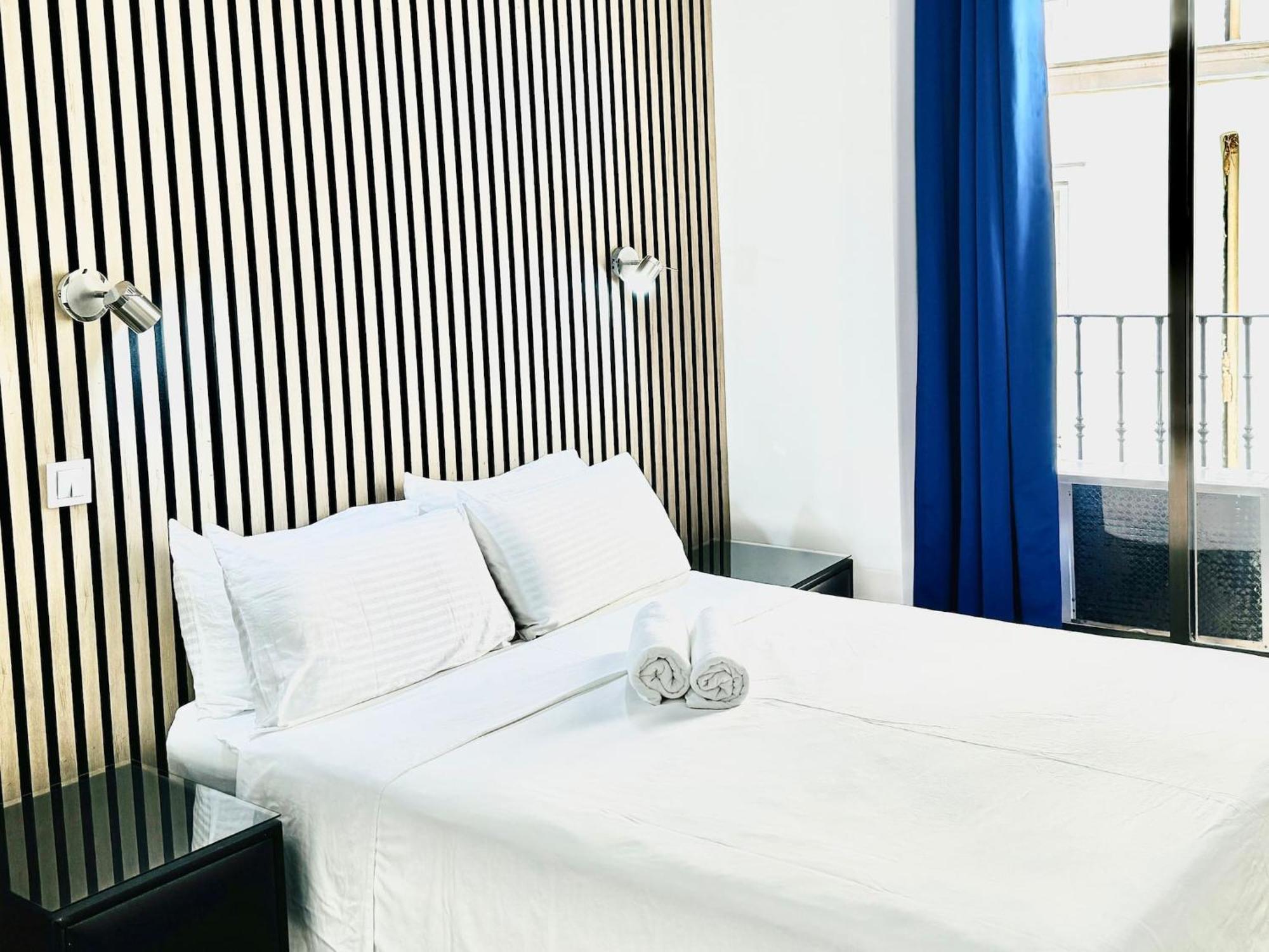 Apartamentos Day Madrid Callao Centro Gran Via Sol Malasana Eksteriør billede