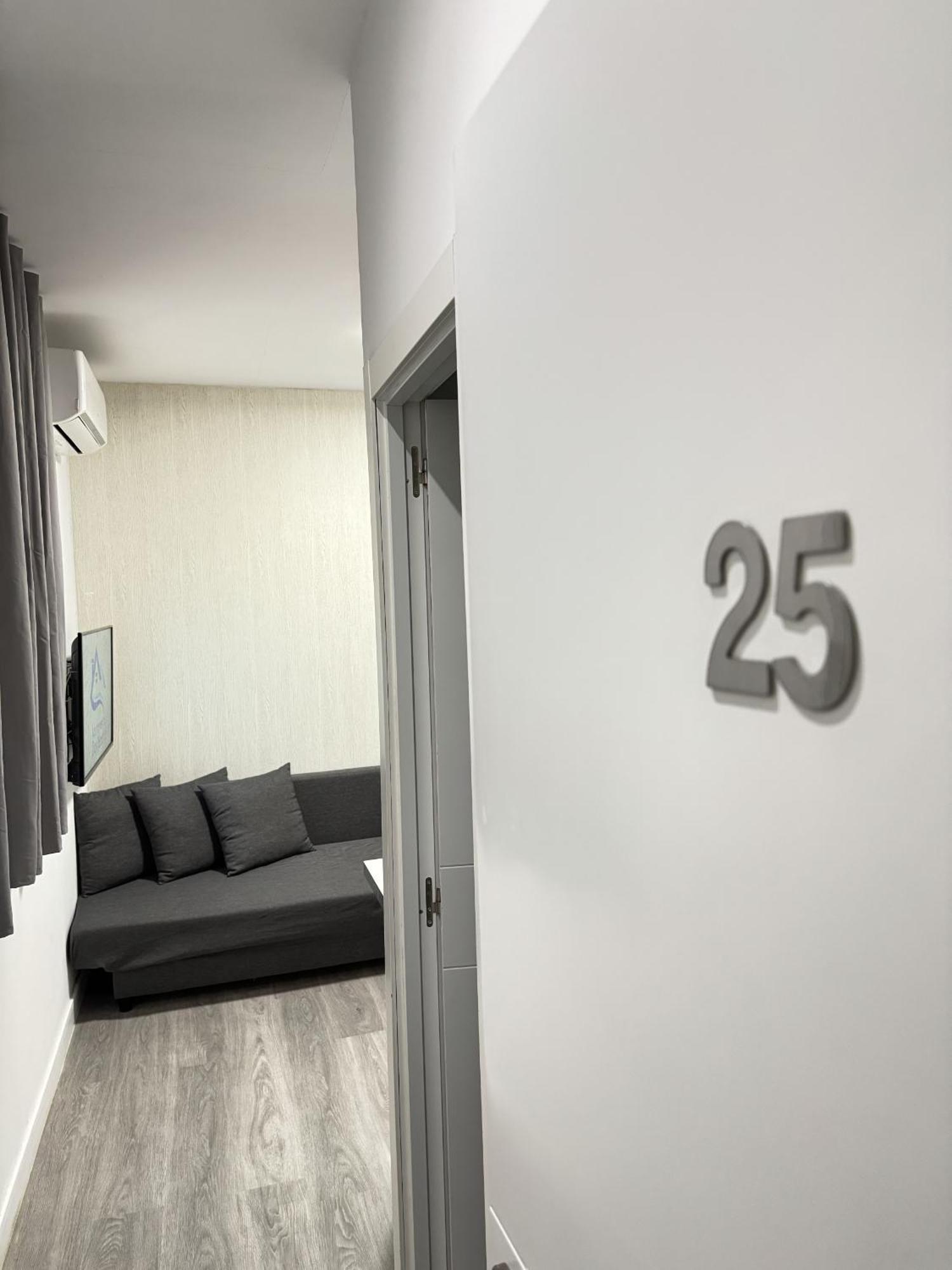 Apartamentos Day Madrid Callao Centro Gran Via Sol Malasana Eksteriør billede
