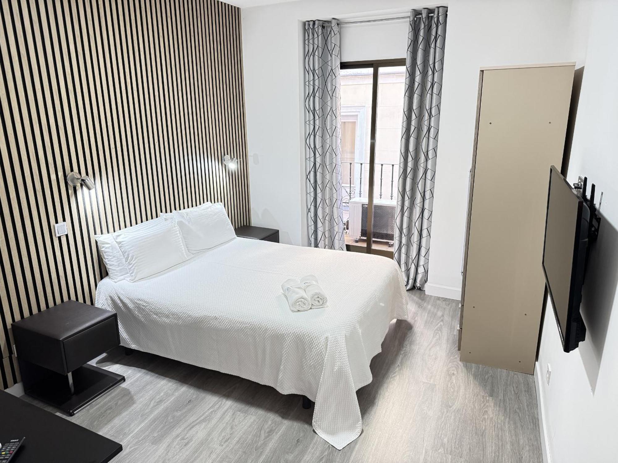 Apartamentos Day Madrid Callao Centro Gran Via Sol Malasana Eksteriør billede