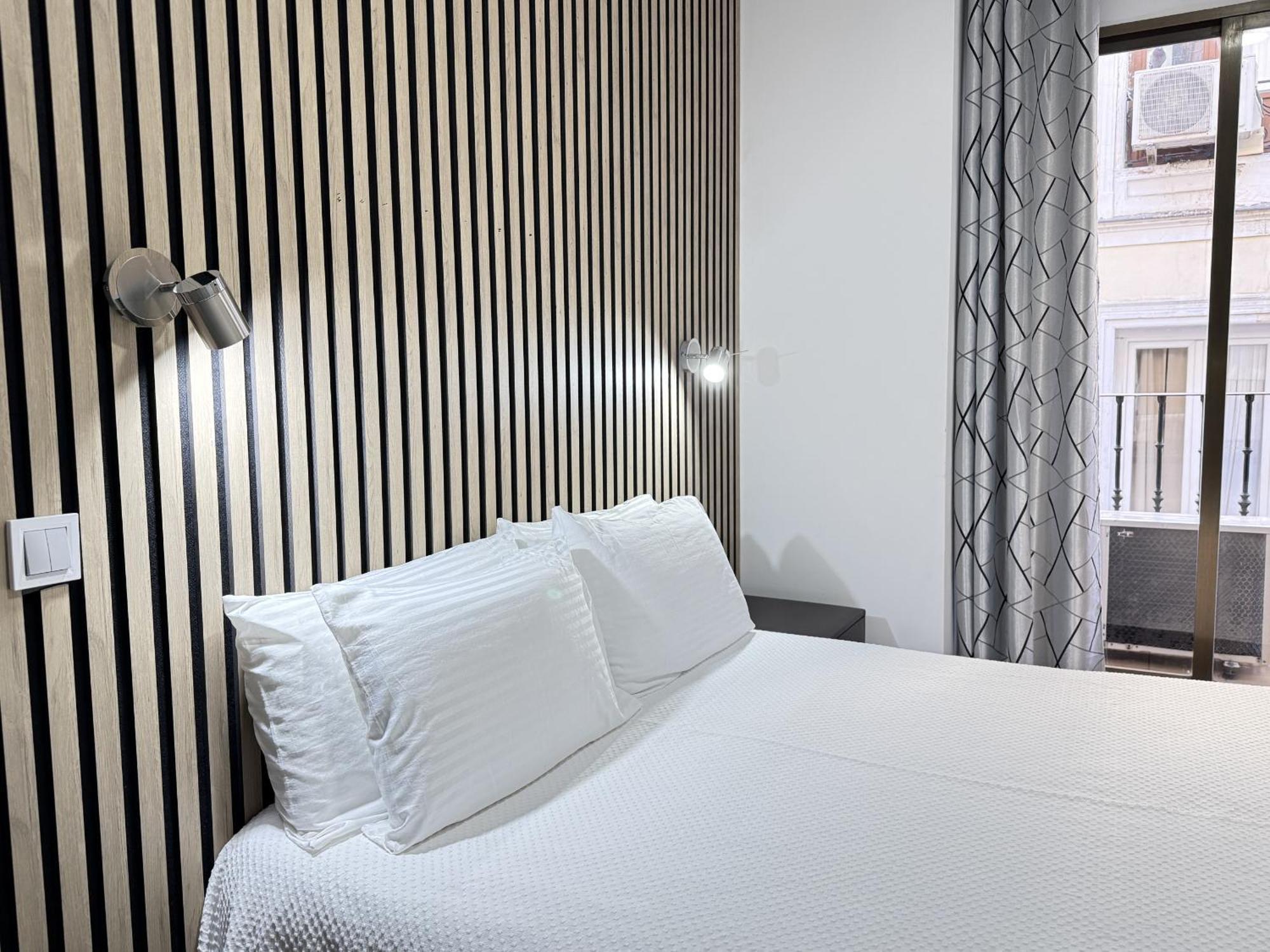 Apartamentos Day Madrid Callao Centro Gran Via Sol Malasana Eksteriør billede